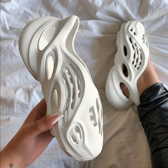 DRIFTER-White - Picture 2 of 4